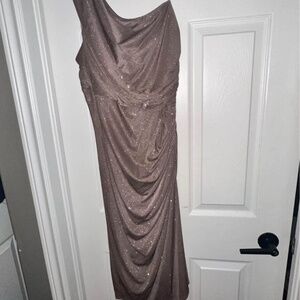 Champagne one shoulder dress xxl